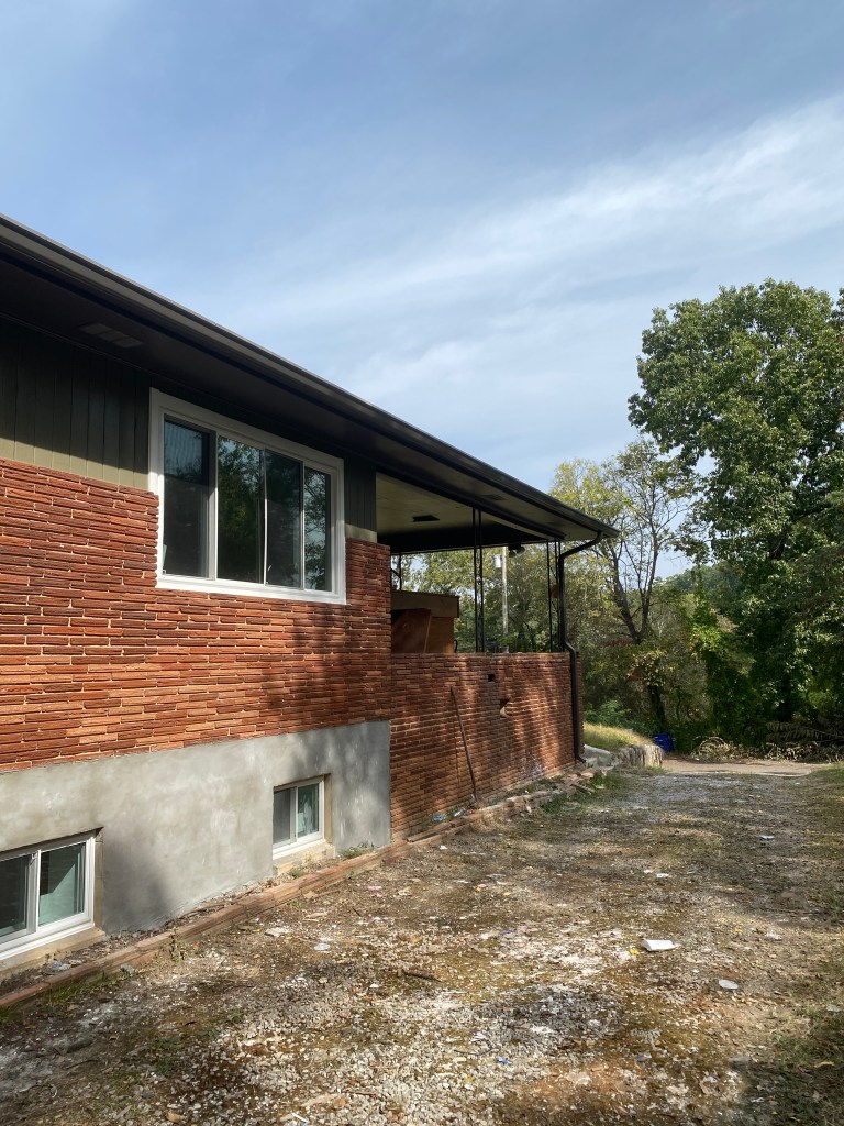 Side view of home in Chattanooga, TN.